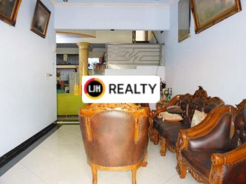 Rumah di Manggis Lamper Semarang