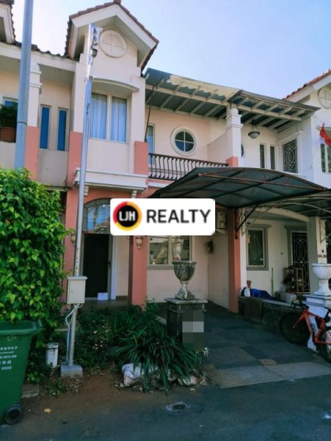 Rumah Di Bukit Gading Mediterania, Area Kelapa Gading