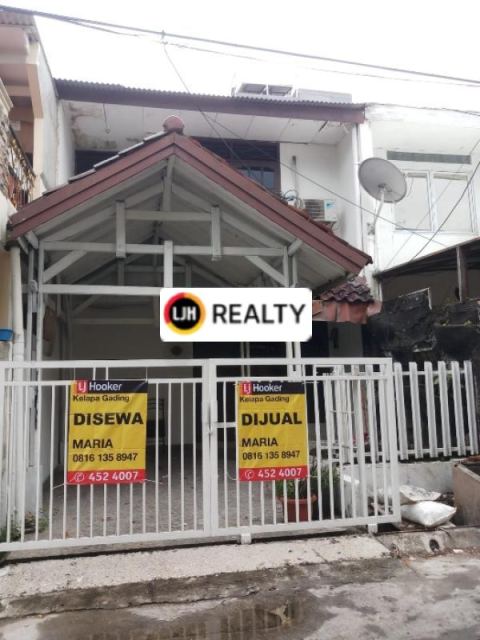 RUMAH LUAS 4,5x13x5 m2 DI JALAN PERMATA BIRU AREA KELAPA GADING