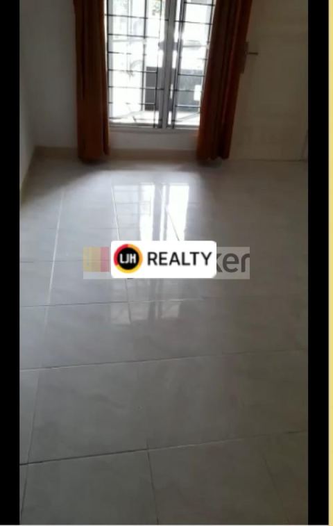 Disewakan Rumah Siap Huni Dalam Cluster Kota Wisata - Cibubur