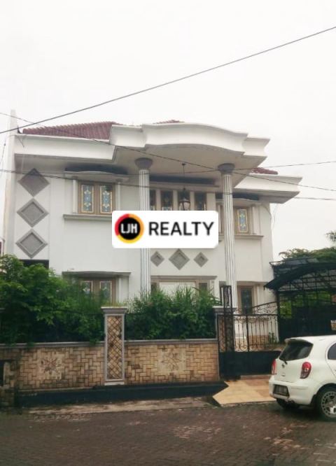 Rumah Super Besar di Villa Melati Mas Serpong Tangerang