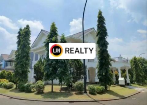 Rumah Cantik Hoek Depan Taman Di Kota Wisata - Cibubur
