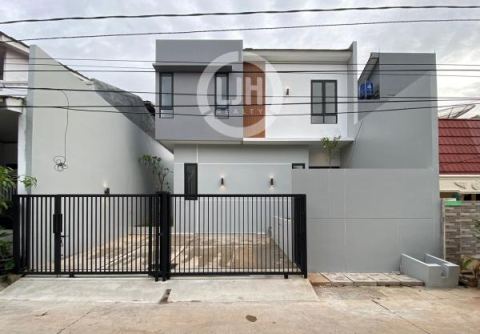 RUMAH MODERN MINIMALIS DI KOMPLEK BEA CUKAI AREA SUKAPURA JAKARTA UTARA