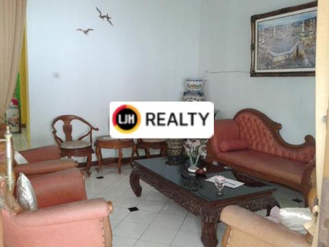 Rumah di Ngesrep Barat Semarang