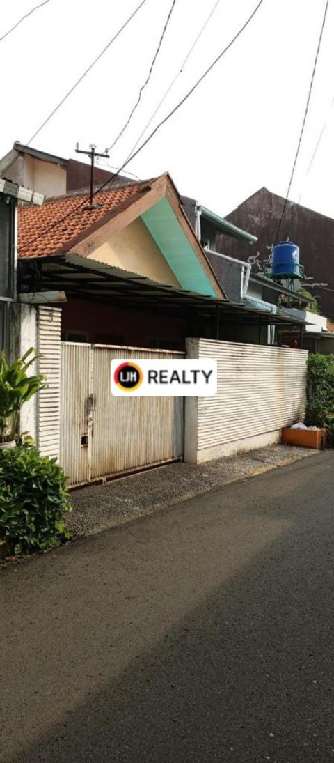 Rumah Layak Huni 1 lantai, lingkungan nyaman dan strategis di Tomang, Jakarta Barat