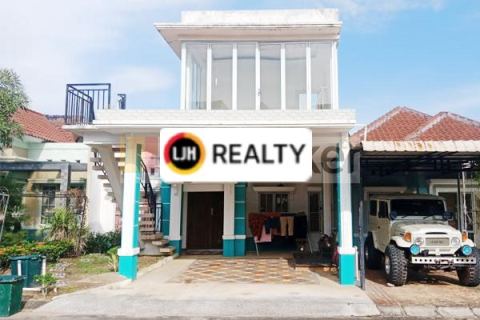 Rumah 2 Lantai Di Perum Anggrek Mas 2