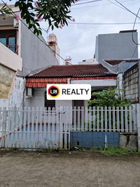 RUMAH TUA HITUNG TANAH LUAS 6x17 DI GADING ELOK TIMUR KELAPA GADING