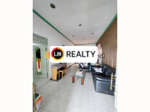 Rumah di Poncowolo Barat Semarang Tengah