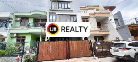 RUMAH BANGUNAN BARU DI KELAPA MOLEK AREA KELAPA GADING JAKARTA UTARA