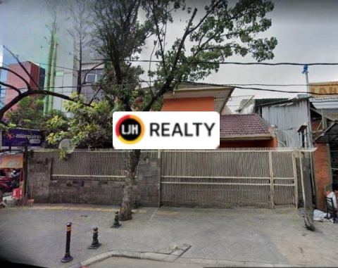 Rumah Luas Terawat dan siap huni di Tanjung Duren Raya, Jakarta Barat