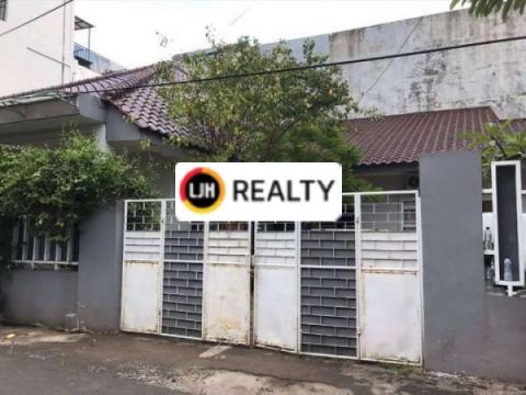 Rumah terawat, nyaman dan siap huni di Jatipulo, Jakarta Barat