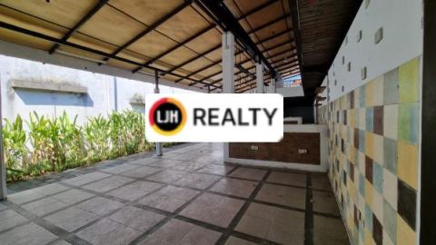 1 Floor Restaurant Leasehold in Strategic Renon area