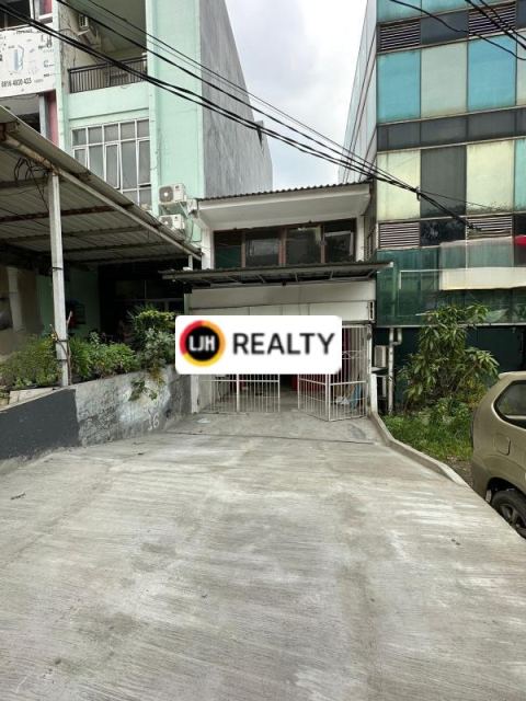 RUKO DI JALAN DANAU SUNTER UTARA AREA TANJUNG PRIOK JAKARTA UTARA 