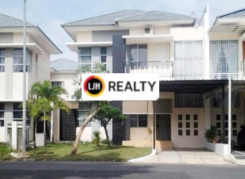 Rumah Mewah 2 Lantai Di Taman Golf Residence