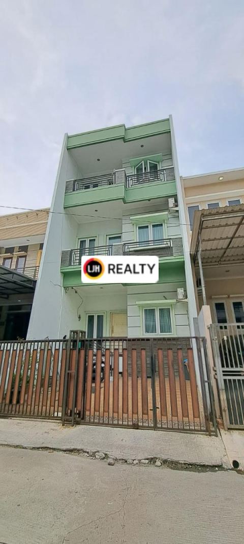 Rumah Di Kelapa Hibrida Kelapa Gading
