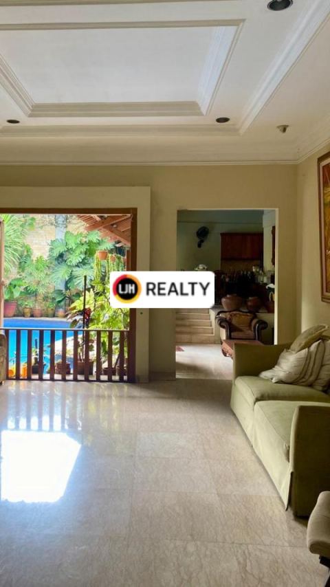 RUMAH BANGUNAN 2 LANTAI LENGKAP DENGAN KOLAM RENANG DALAM KOMPLEKS BUKIT CINERE INDAH 