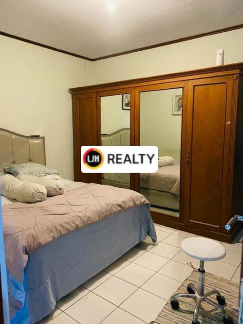 RUMAH BANGUNAN 2 LANTAI LOKASI PERUMAHAN GRIYA CINERE