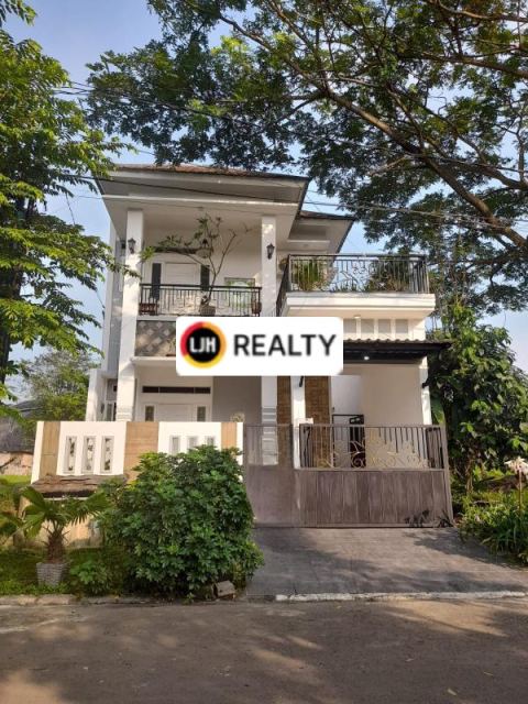 Rumah mewah di citra raya 