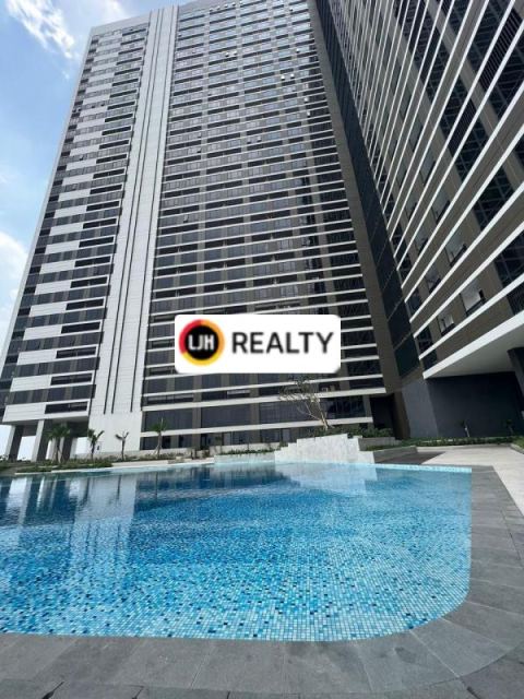  Apartemen Hyde Residence Collins Boulevard Tangerang Selatan