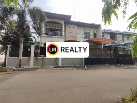 HOT DEAL & TURUN HARGA!! Rumah Besar Hoek di Kosambi Baru, Cengkareng, 15x16.5 m², 3 Lt, SHM